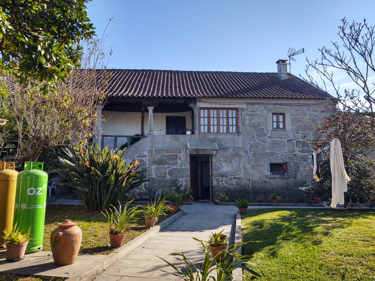 Casa das Pombas — 2