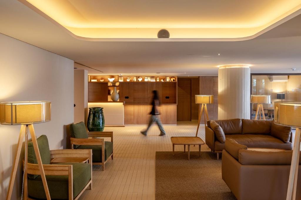 3HB Falesia Beach — 3