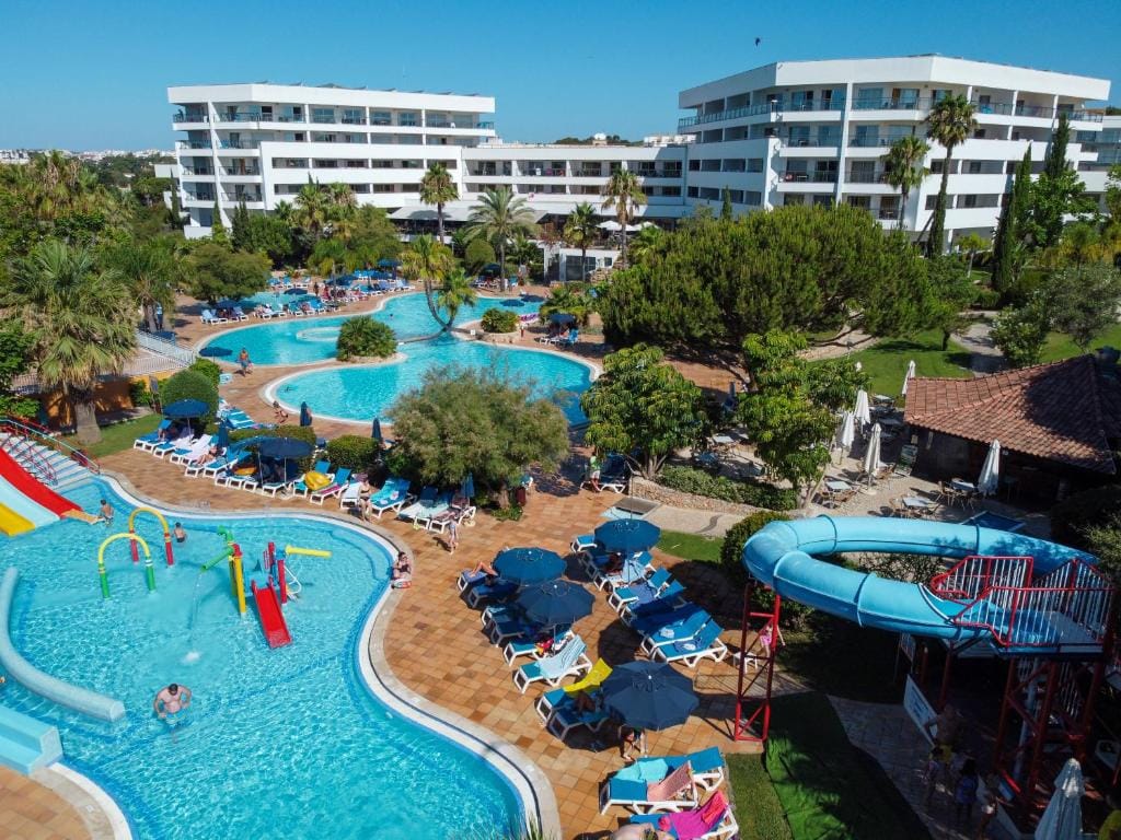 Alfagar Aparthotel — 1