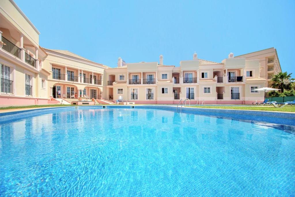 Aquamar Albufeira Aparthotel — 1