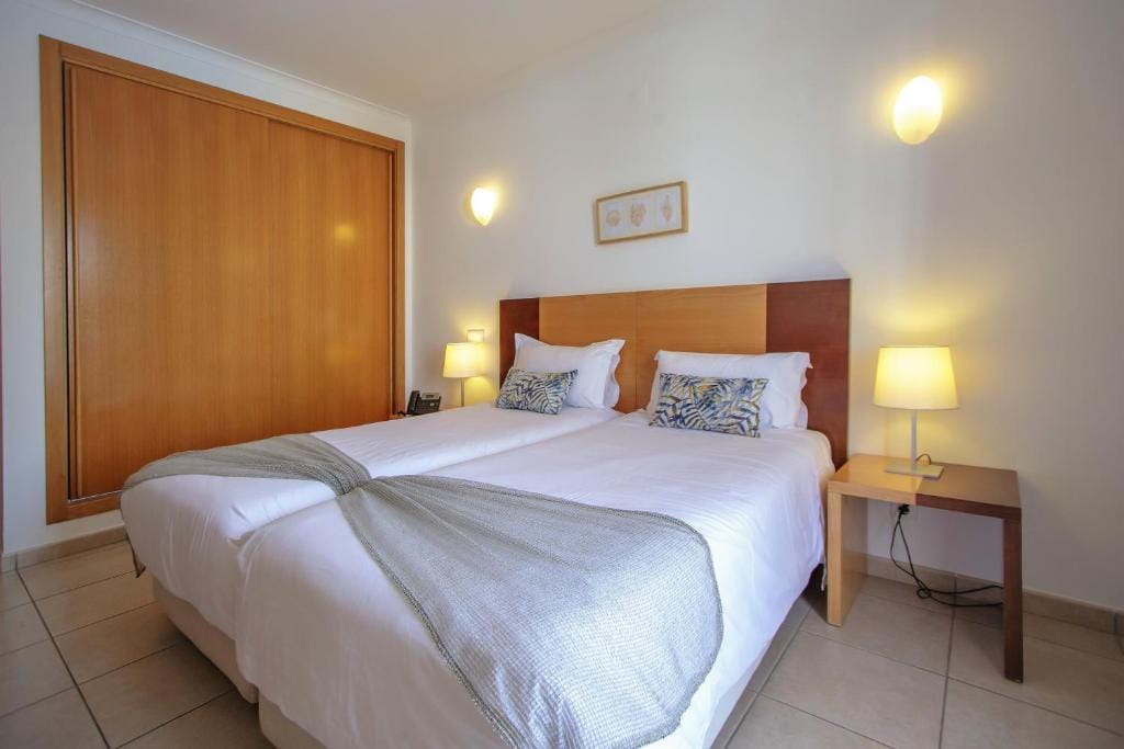 Aquamar Albufeira Aparthotel — 2