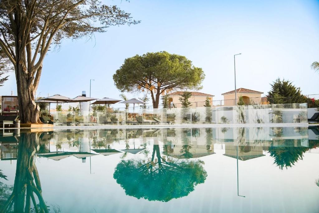 Castelo Suites Hotel — 1
