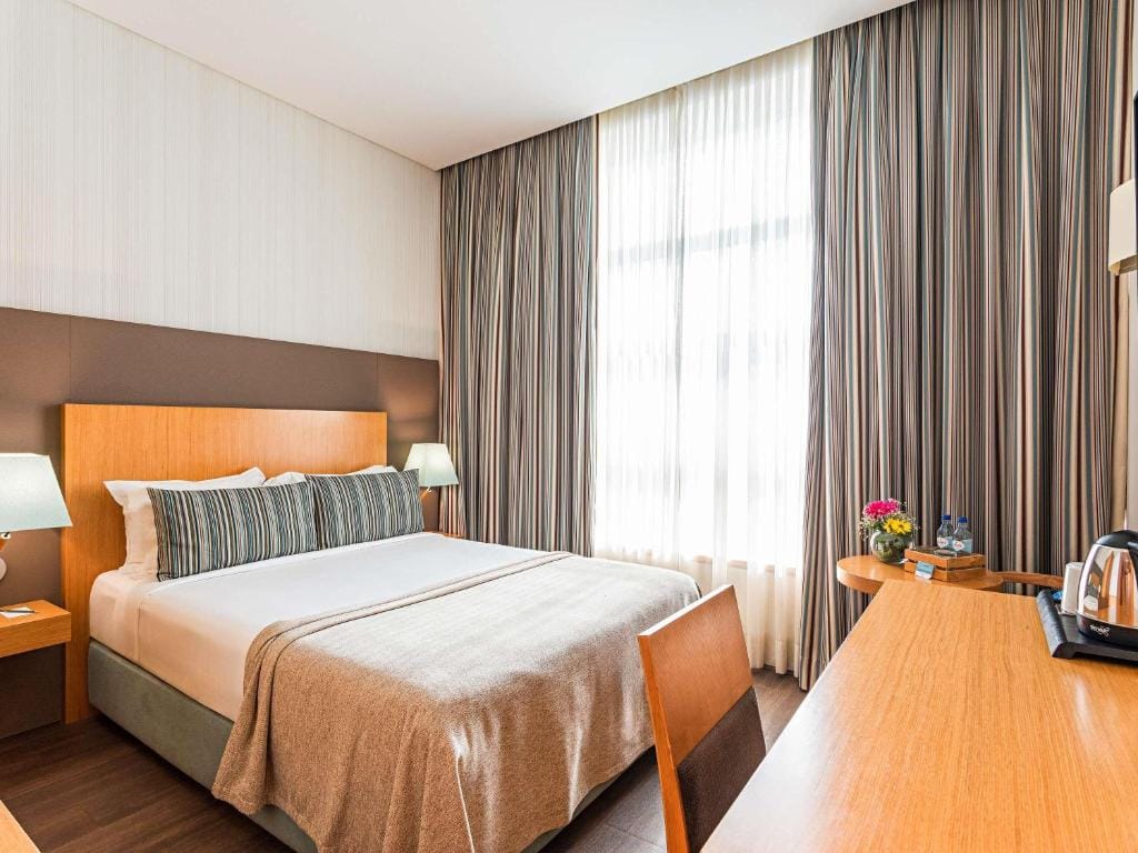 Mercure Lisboa Almada