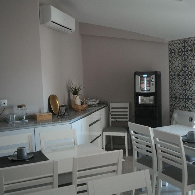 Hotel Primavera — 4