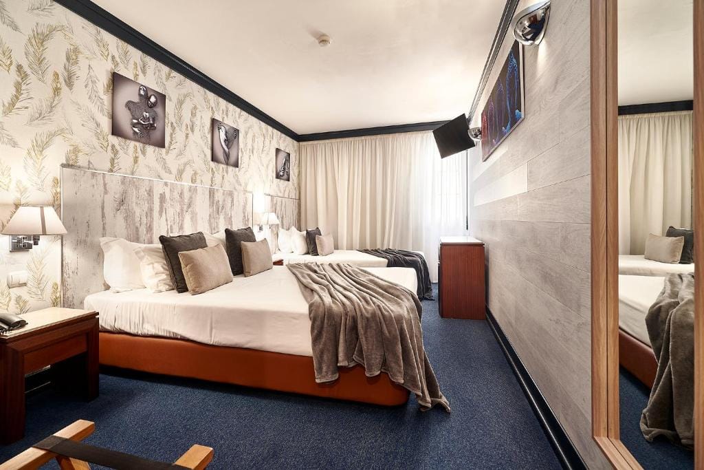 Galeria Suite Hotel — 1