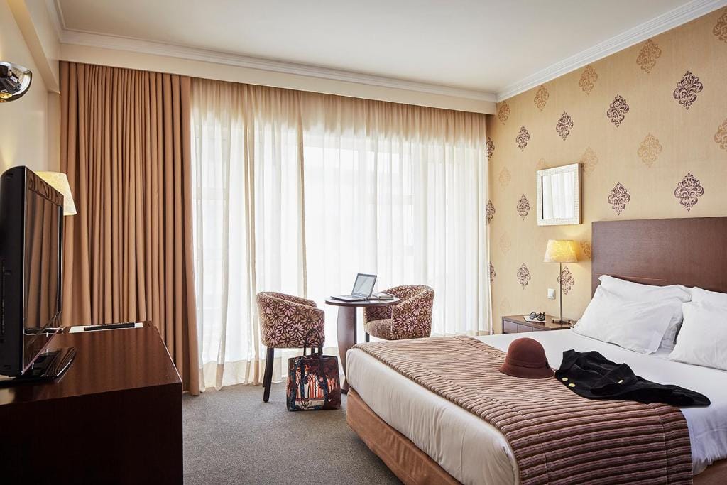 Hotel As Americas — 5