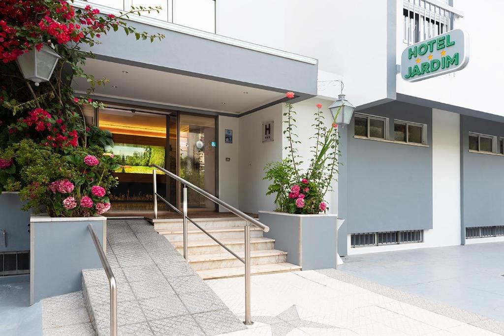 Hotel Jardim — 1