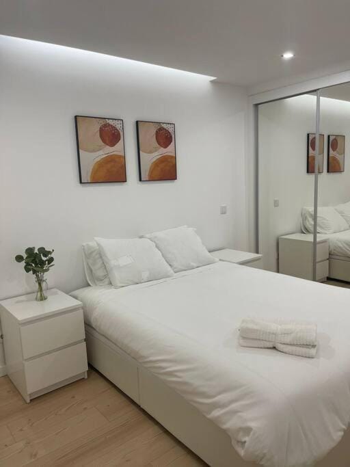 Lovely 2 bedroom apartment in South Lisbon — 2