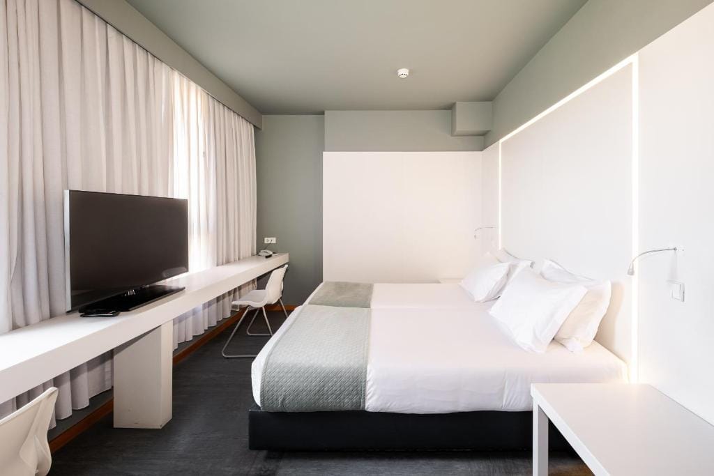 Basic Braga by Axis — 5