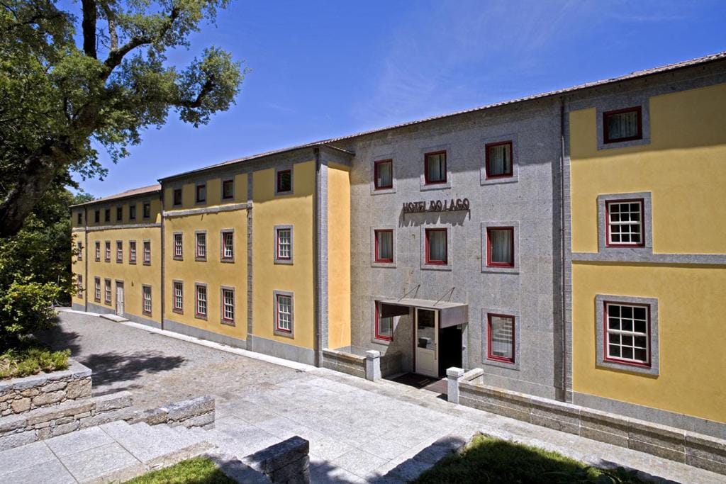 Hotel do Lago — 1