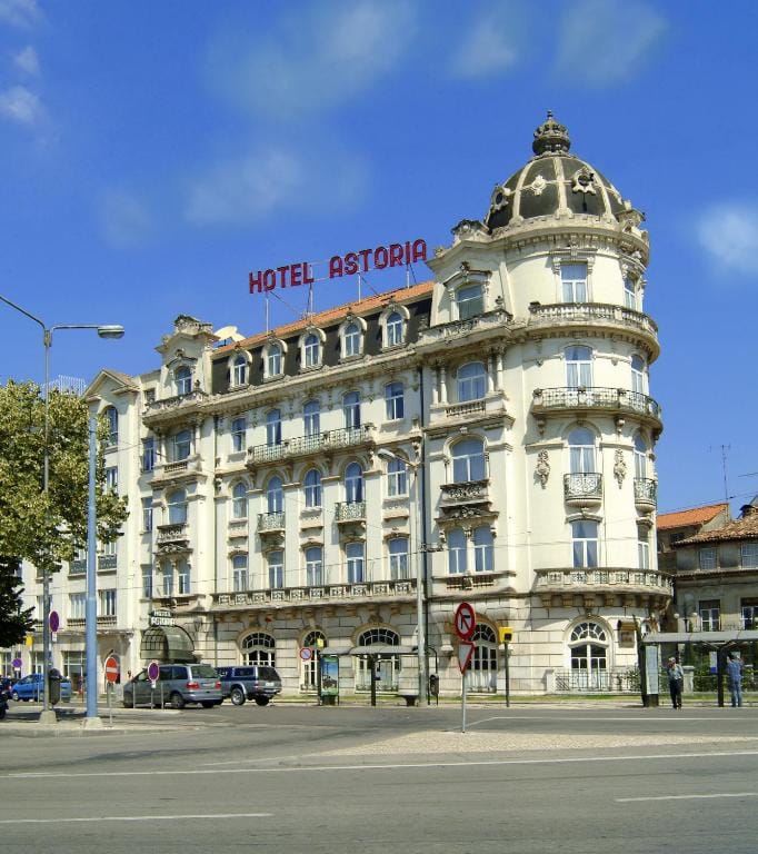 Hotel Astoria — 1