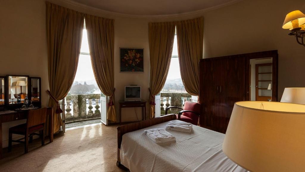 Hotel Astoria — 2