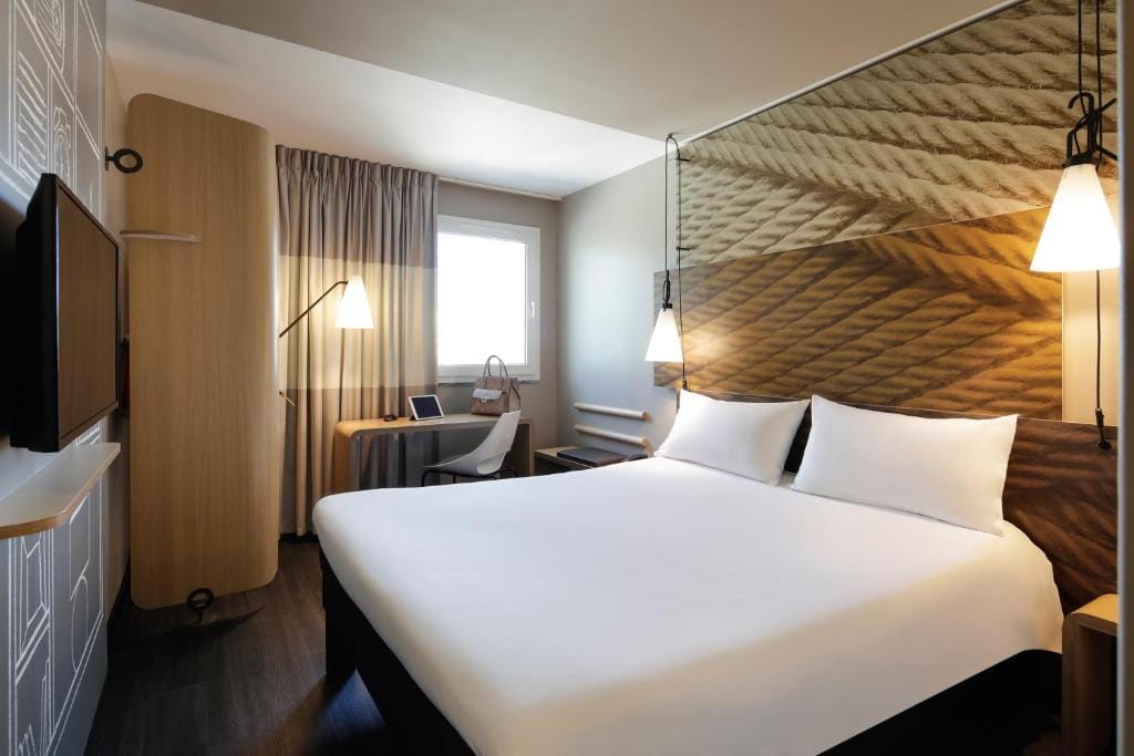 Hotel Ibis Coimbra Centro — 2