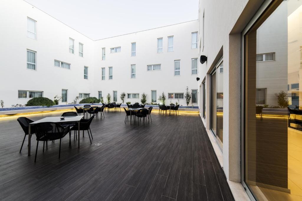 Moov Hotel Évora — 5