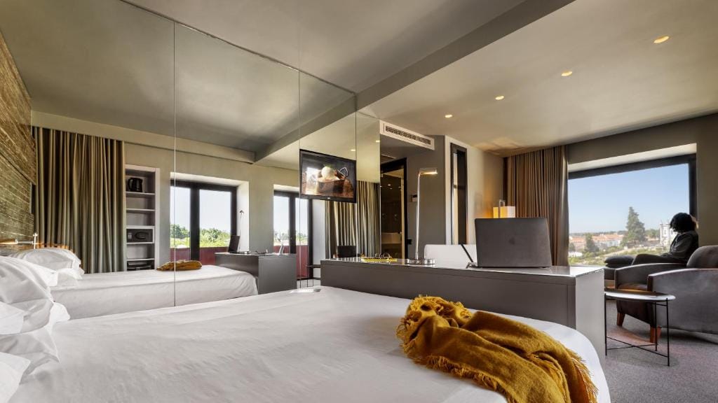 Vitoria Stone Hotel — 2