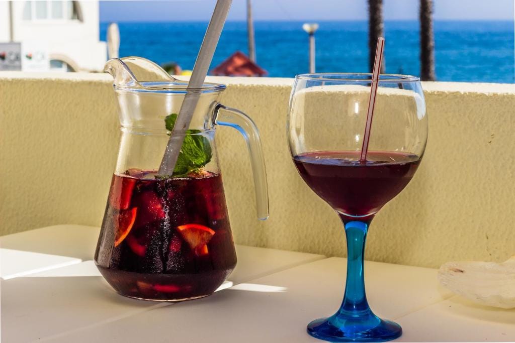 Aeromar Beach Hotel — 3