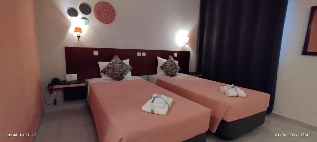 Hotel Alnacir — 2