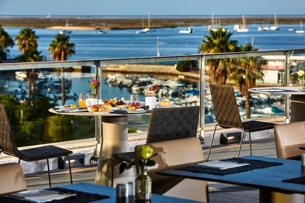 Occidental Faro — 5