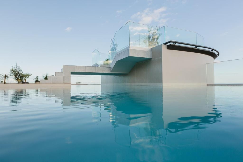 Three House Hotel — 3