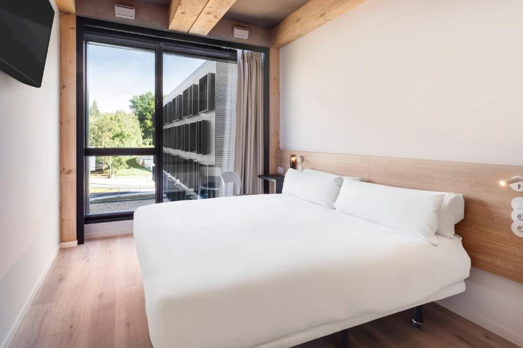 B&B HOTEL Guimarães — 2