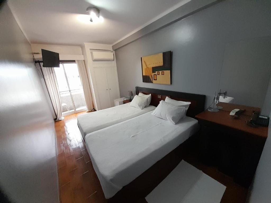Hotel Dom Joao IV — 2