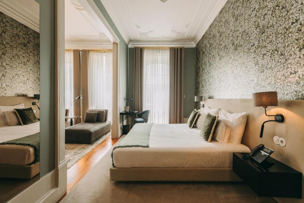 Torel Royal Court — 2