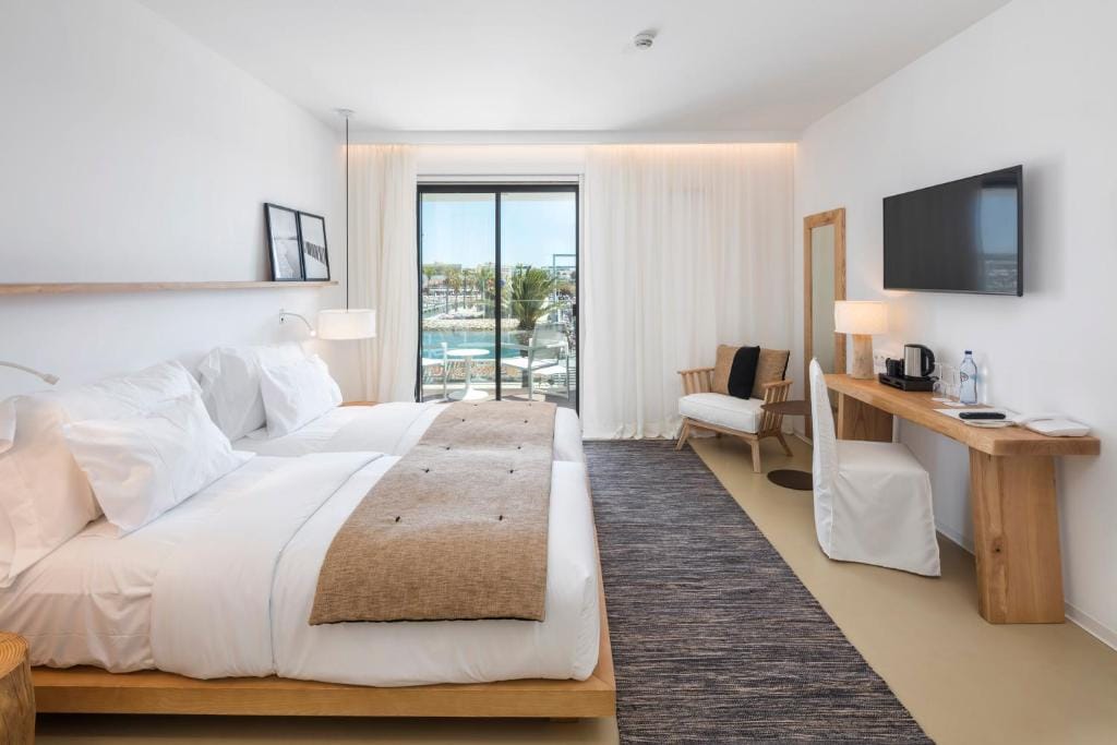 Lagos Avenida Hotel — 2