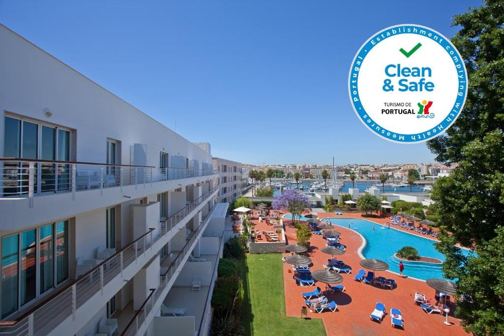 Marina Club Lagos Resort — 1
