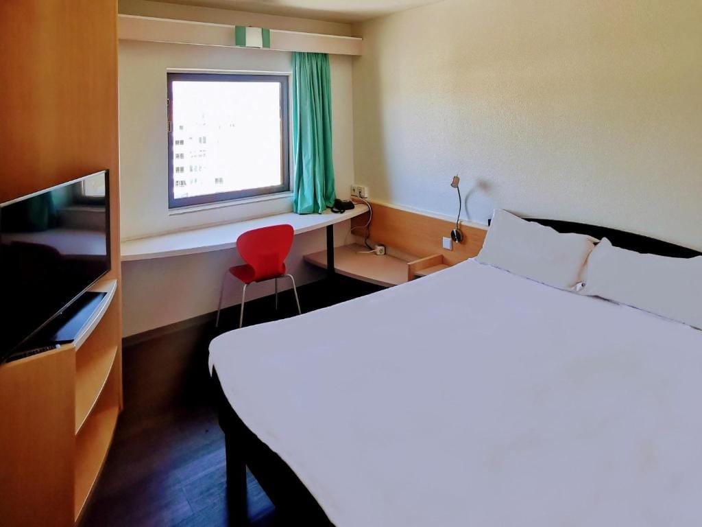 Hotel ibis Leiria Fatima — 1