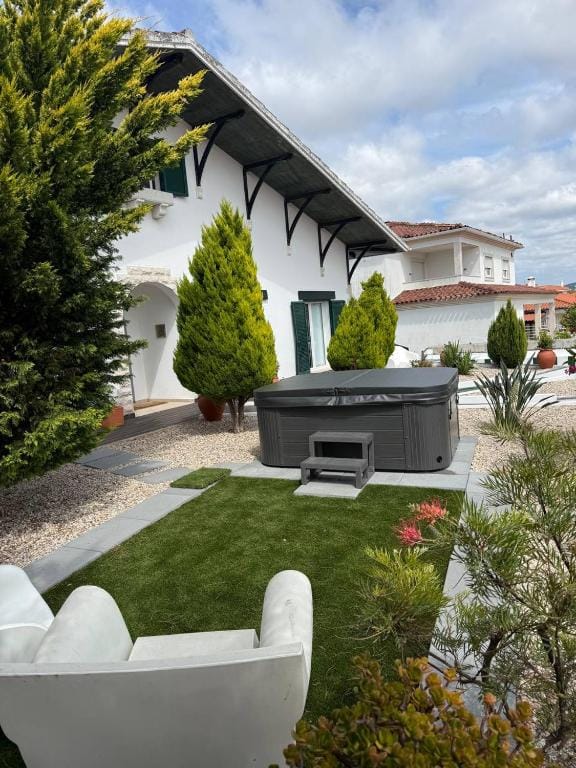 Studio LEIRIA Side — 5