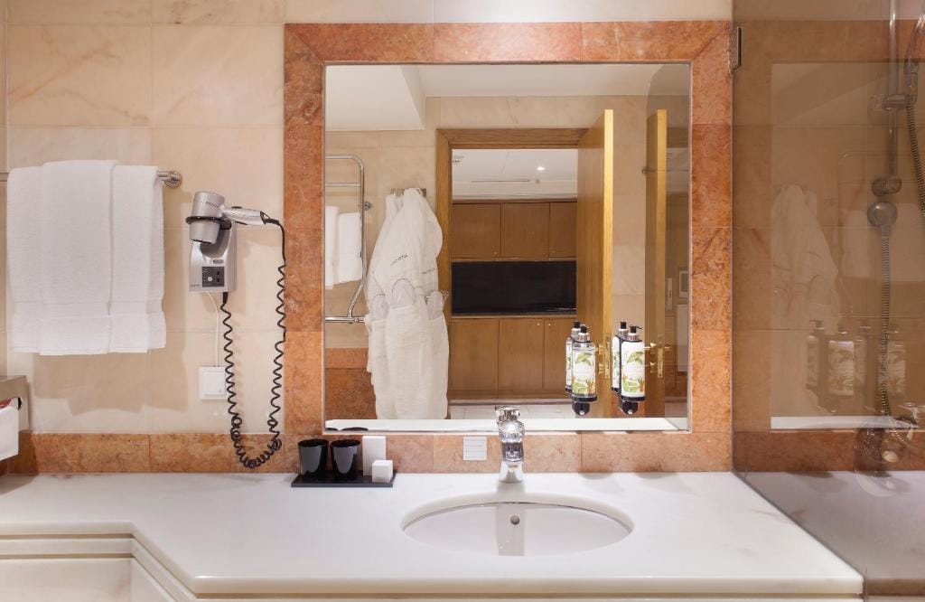 Altis Suites Apartamentos Turísticos — 3