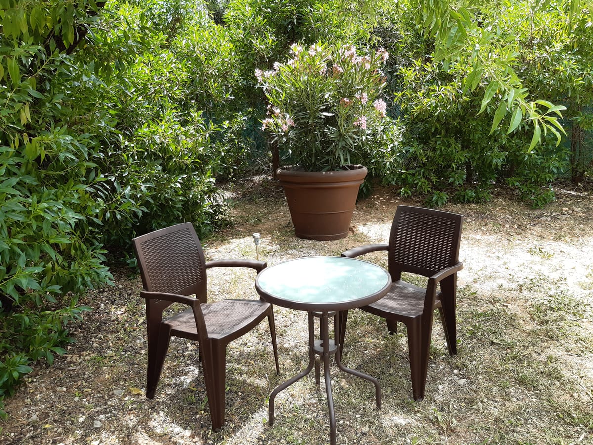 ApraHouseLoule Guesthouse — 5