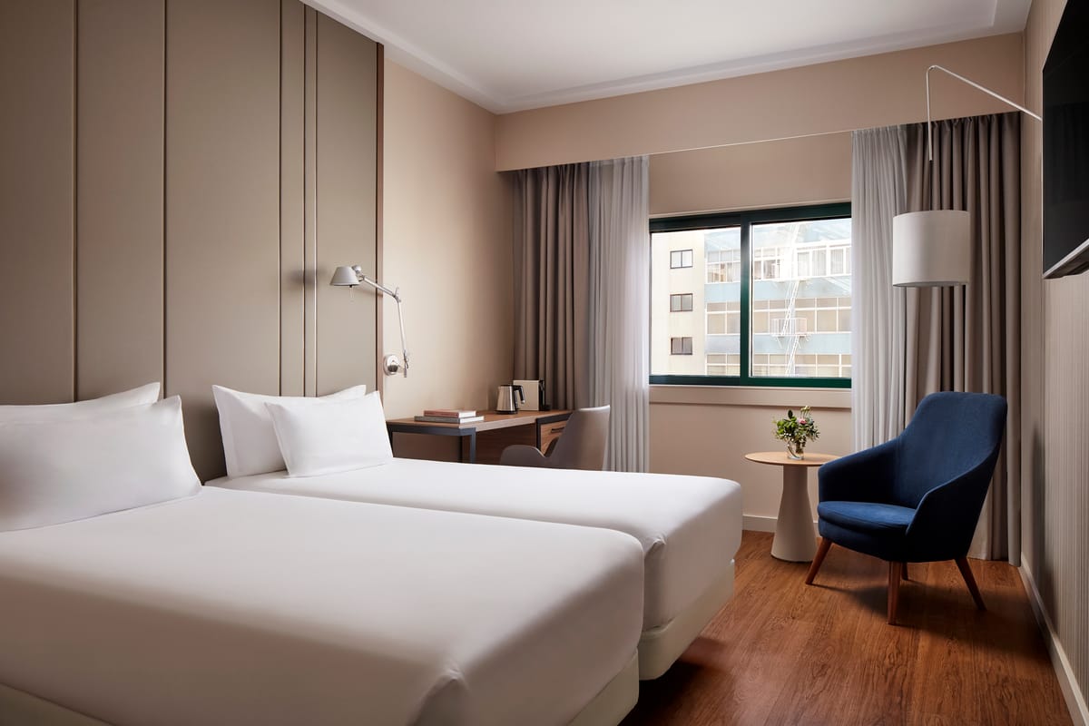 Hotel NH Lisboa Campo Grande — 2