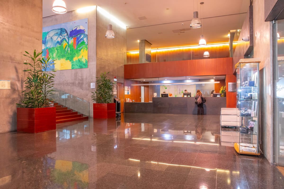 VIP Executive Art’s Hotel — 4
