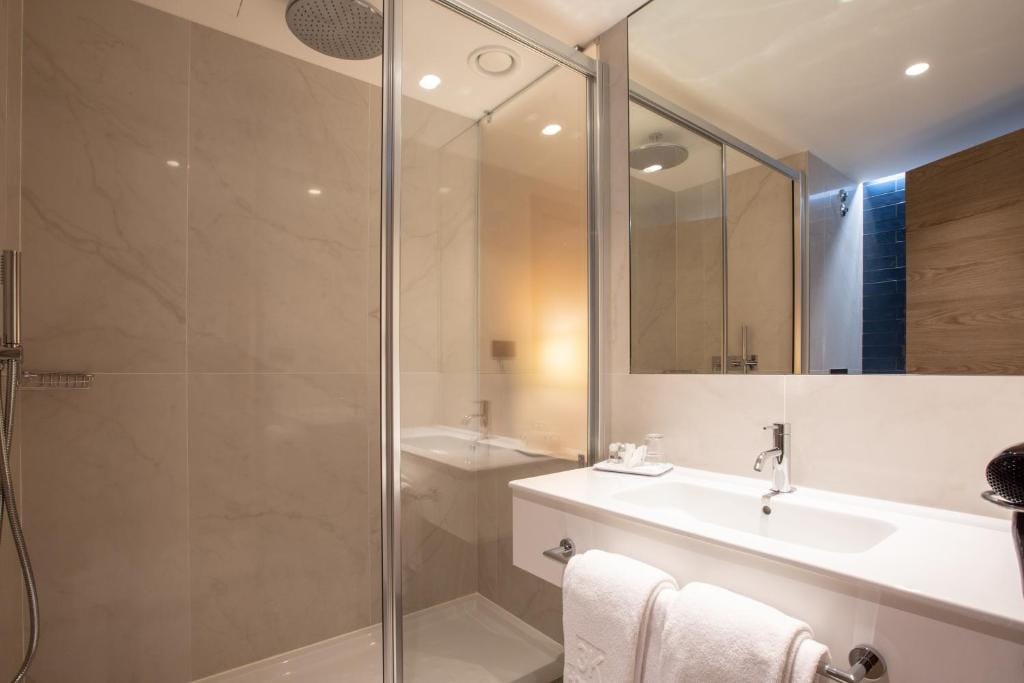 Hotel 3K Porto Aeroporto — 3