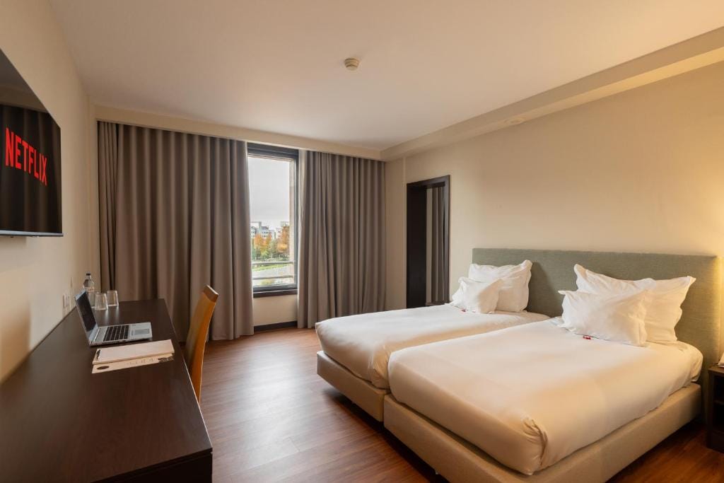 Hotel Premium Porto Maia — 2