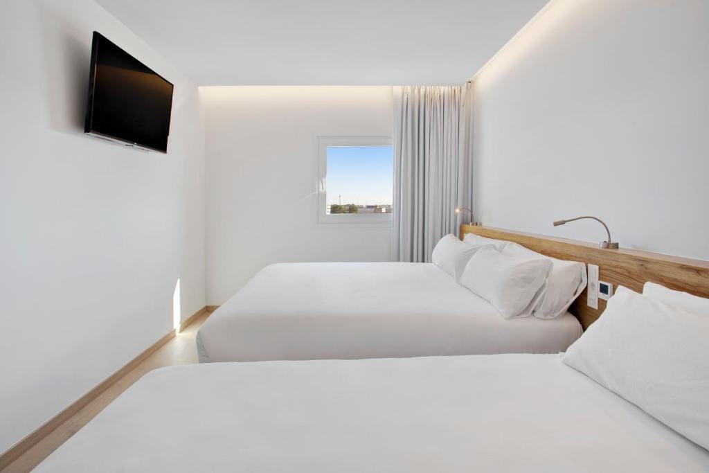 B&B HOTEL Porto Expo Aeroporto — 2