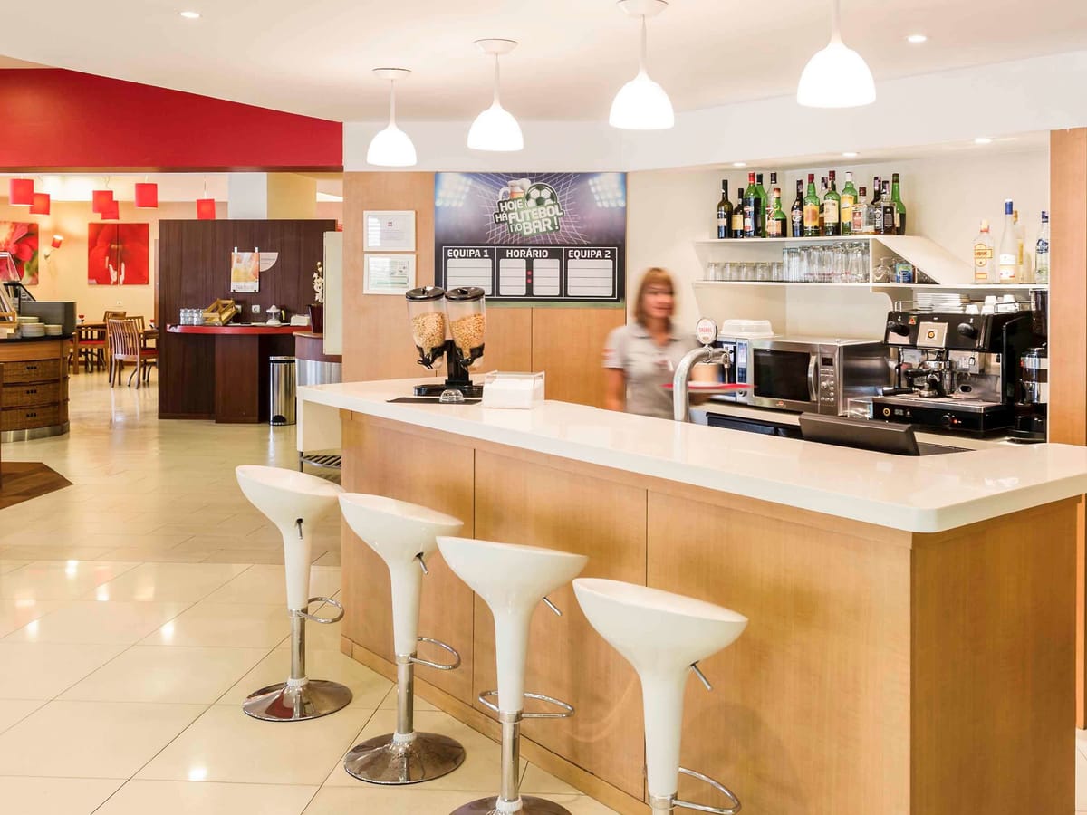 ibis Setubal — 2