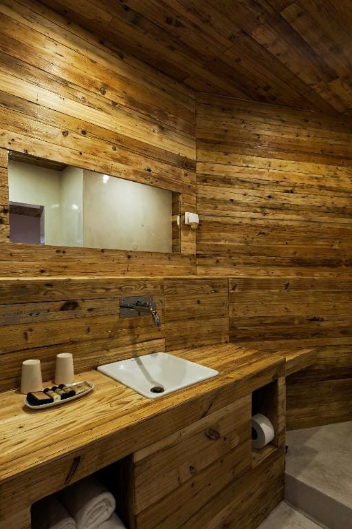 The Literary Man Obidos Hotel — 3