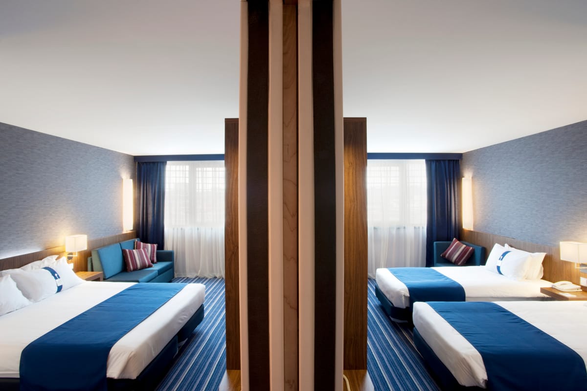 Holiday Inn Express Lisbon Airport by IHG — 1
