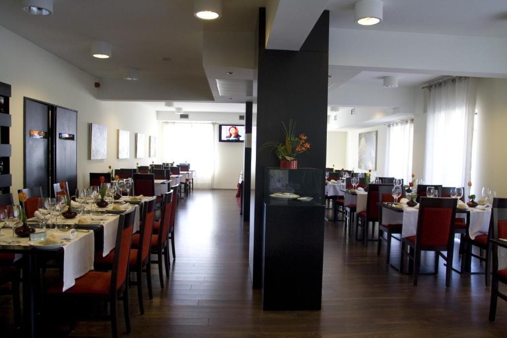 Paredes Hotel Apartamento — 4