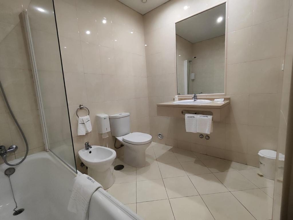 Dom Hotel — 3
