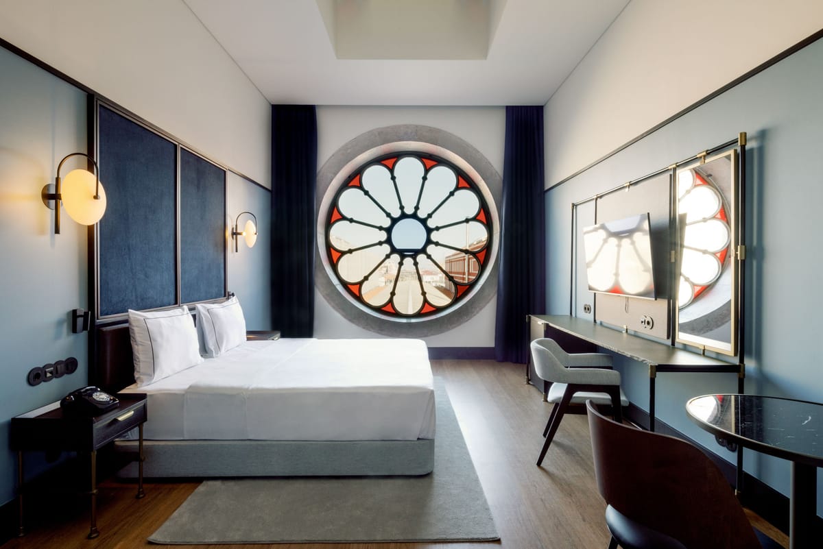 The Editory Riverside Santa Apolónia Hotel — 2