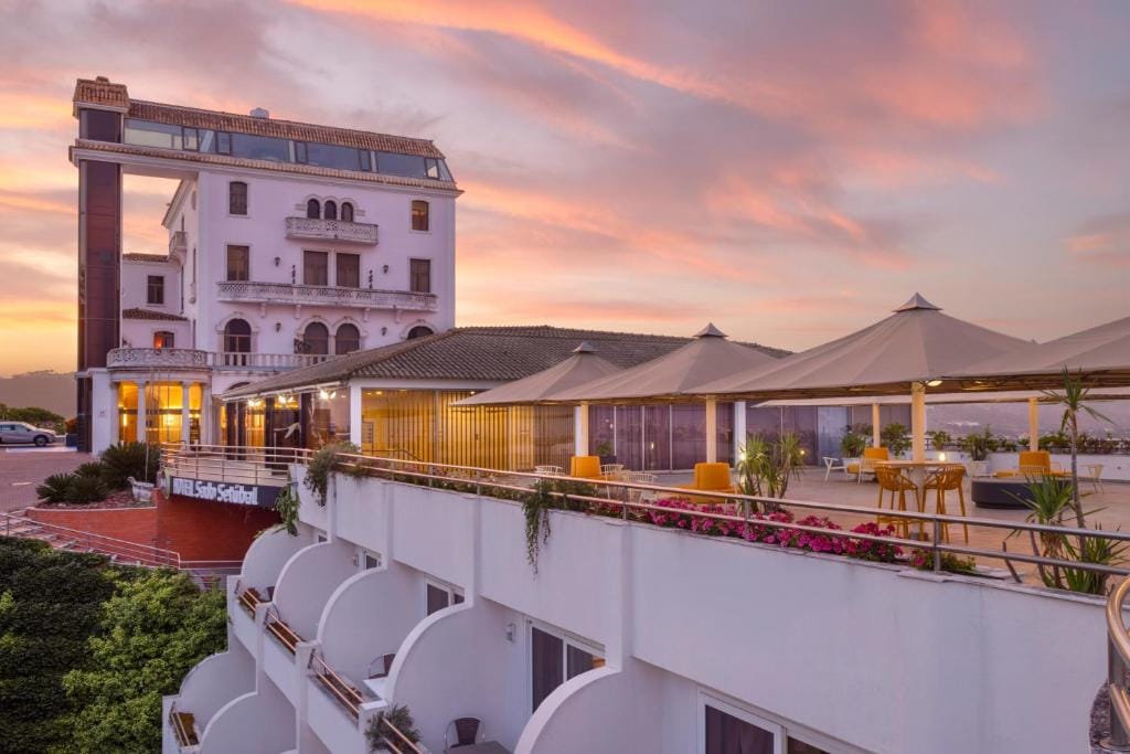 B&B HOTEL Sado Setúbal — 1