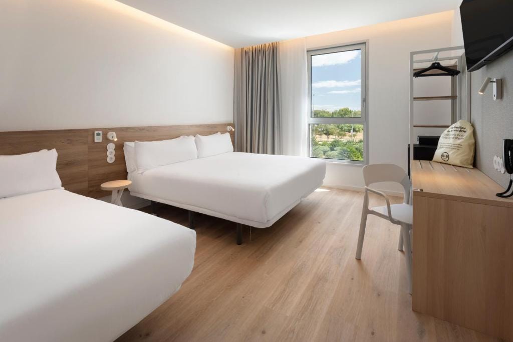 B&B HOTEL Setúbal Bonfim — 2