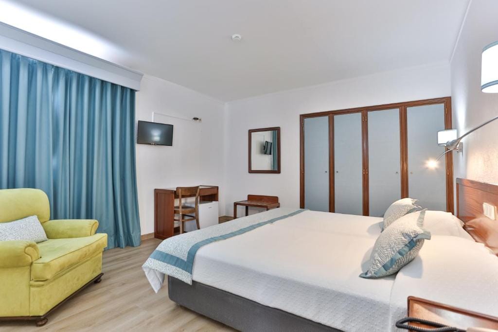 Hotel Arangues — 5