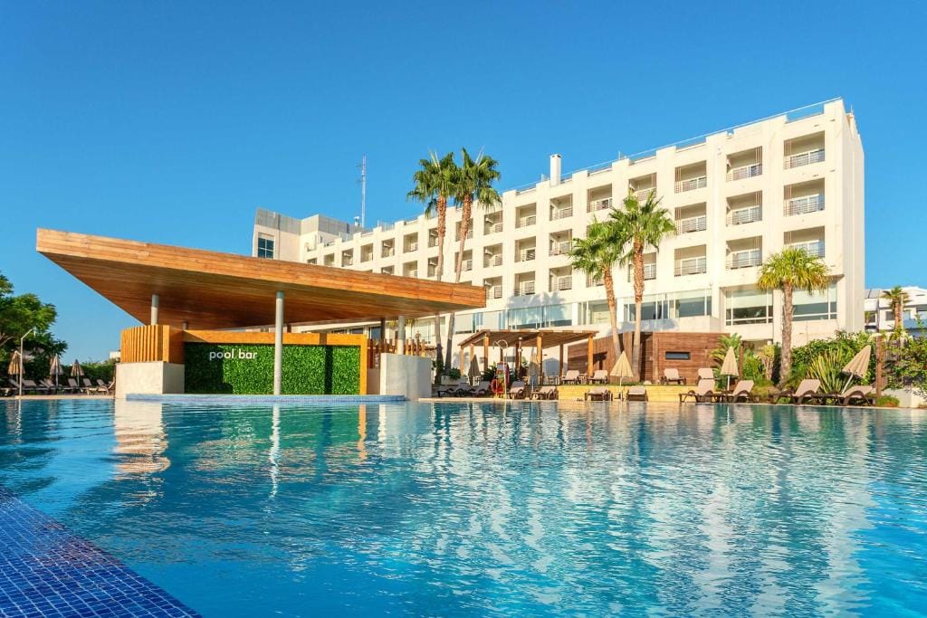 AP Maria Nova Lounge - Adults Friendly — 4