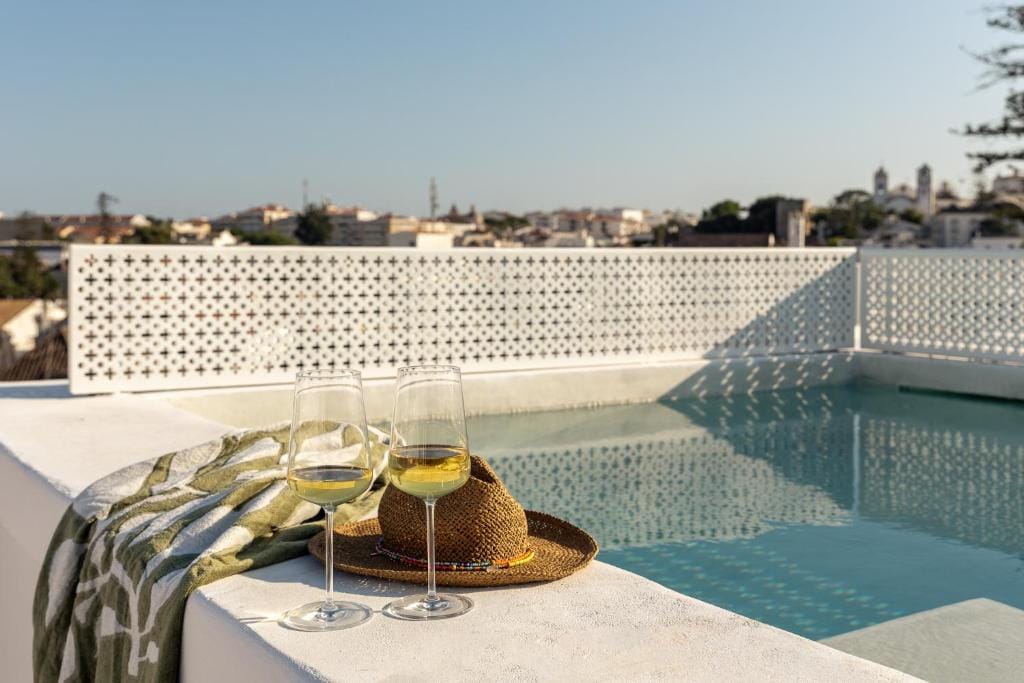 Palácio de Tavira, a Small Luxury Hotel of the World — 1